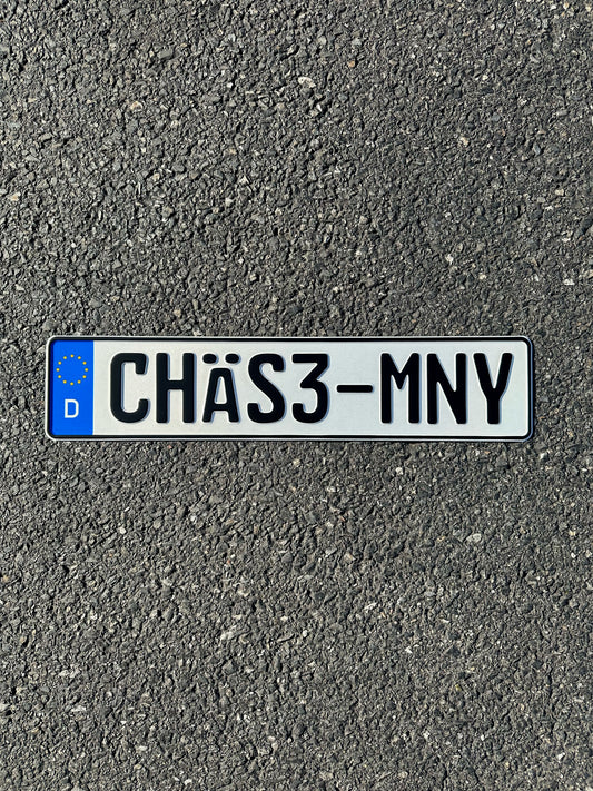 Chase Money Plate